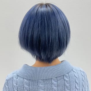 つや感を表現しやすい紫味のあるアッシュ（オーロラアッシュ）系の色味 AUR9 サンコール レアラ ルシス